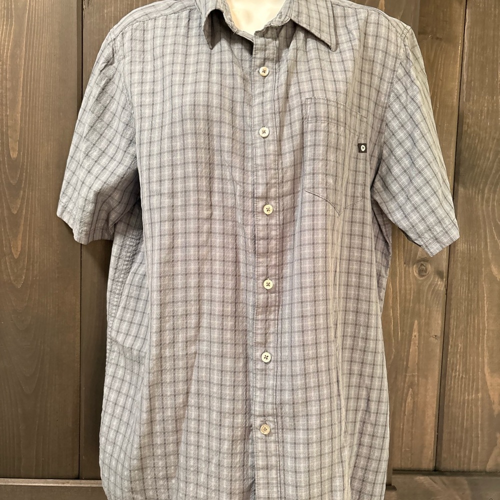 Marmot Men's Gray Plaid Button Down Shirt medium